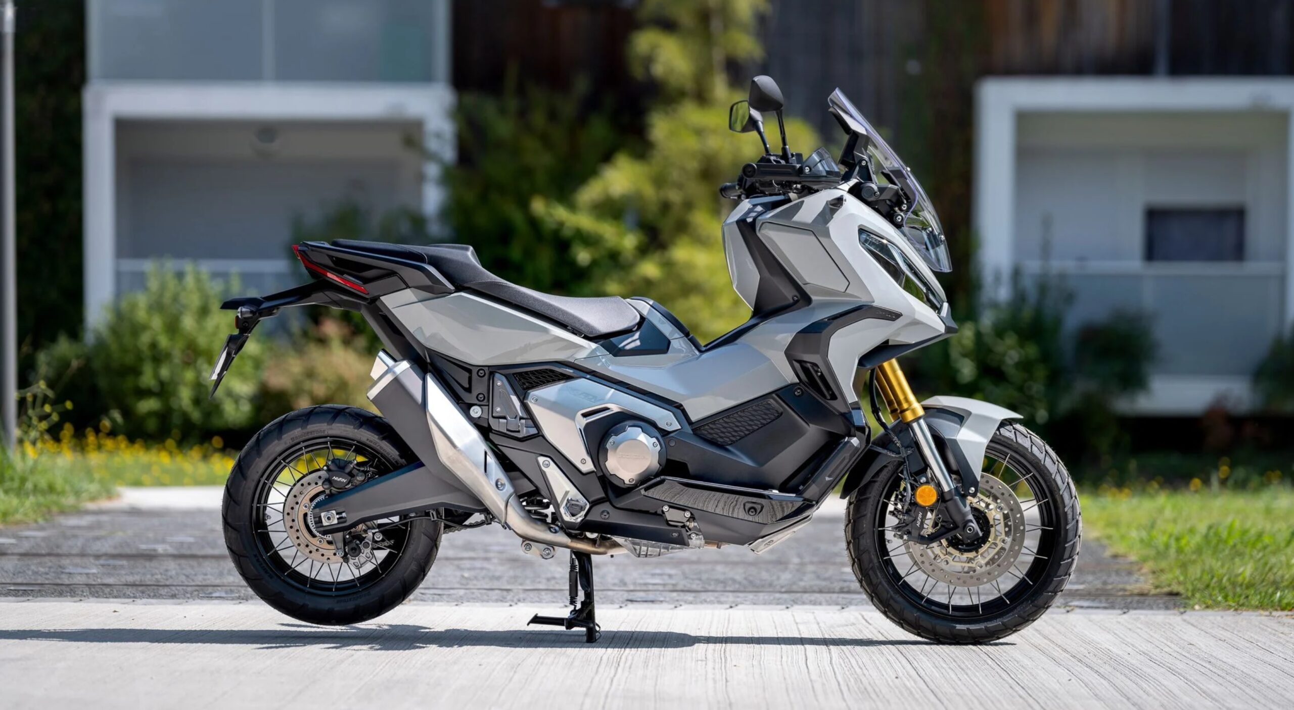 Honda X-ADV 750 2023: xe tay ga xe tay ga địa hình tốt nhất
