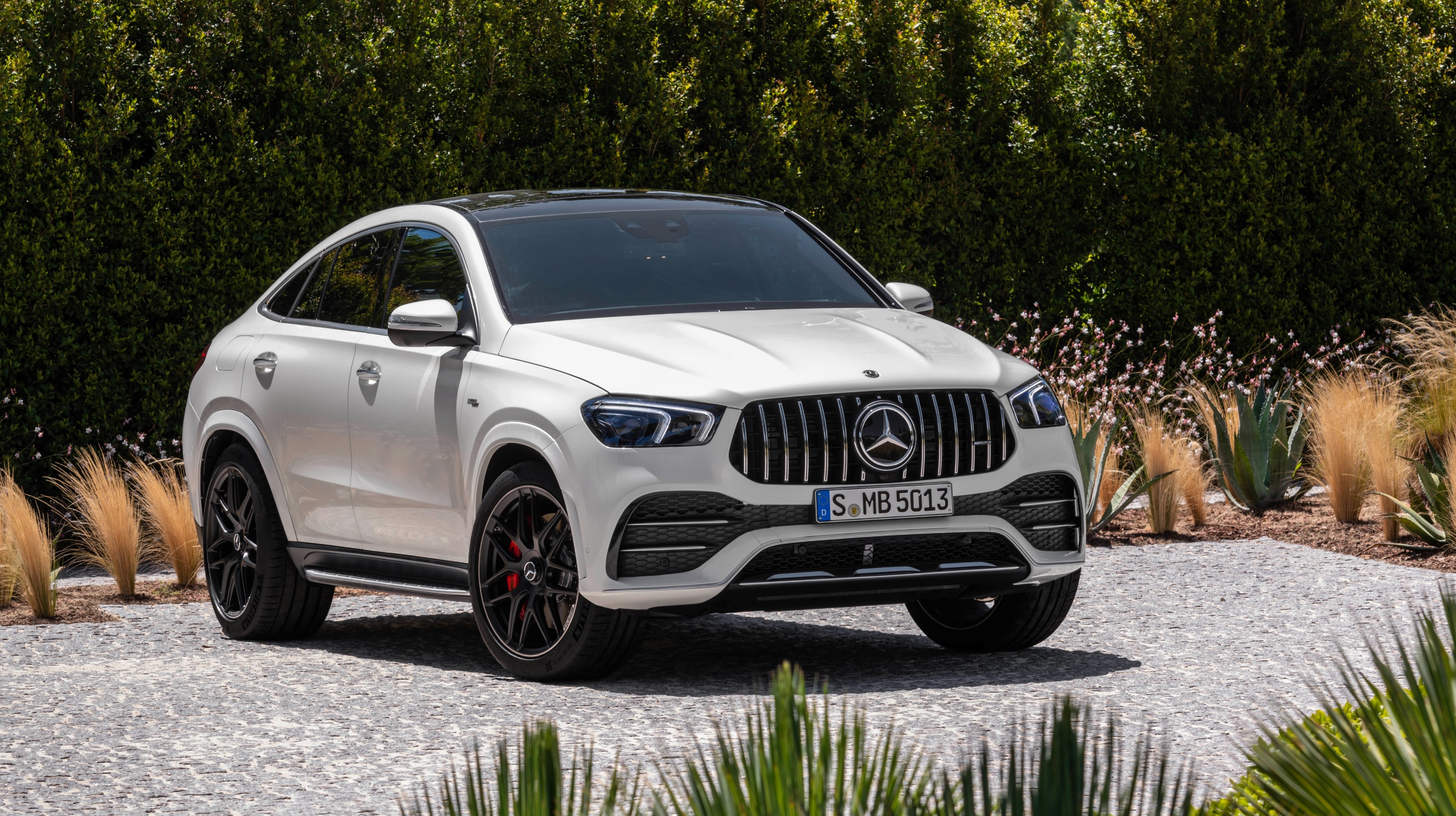 Mercedes-AMG-GLE-53-02